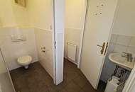 SPITTELBERG, representatives 200 m2 Altbaubüro, Kanzlei oder Praxis, 4 Zimmer, Küche, Flügeltüren, 1. Liftstock, Stiftgasse