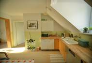Gemütliche 4-Zimmer-Dachgeschosswohnung mit Garten, provisionsfreie