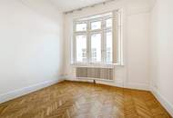 Luxus 4-Zimmer Altbaujuwel beim Schloßquadrat.