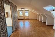 Dachgeschosswohnung zu vermieten
