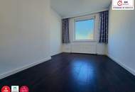 Sonnendurchflutete 3-Zimmer-Wohnung mit großer Loggia, Ost-West-Ausrichtung & guter Anbindung