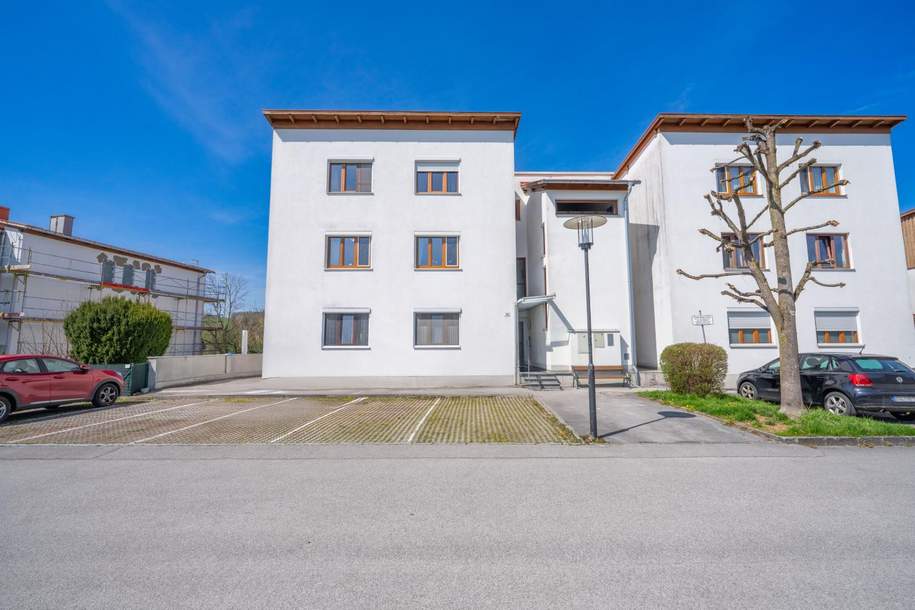 Mit Charme und Aussicht - 3 Zimmer mit Blick ins Grüne, Wohnung-kauf, 353.700,€, 5162 Salzburg-Umgebung