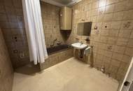 Sanierungsbedürftiges Wohn- und Geschäftshaus in Innenstadtlage