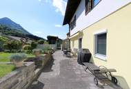 Großräumige Erdgeschosswohnung mit fantastischem Garten