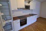 Schöne 3-Zimmer-Wohnung mit Balkon+Garagenstellplatz in der Lorystraße Nahe U3 und S-Bahn!