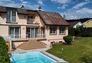 "Exklusives Einfamilienhaus mit Pool!"