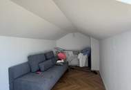 1090! Traumhafte 3 Zimmer Dachgeschosswohnung mit großer Terrasse in Toplage, nahe Schottentor!
