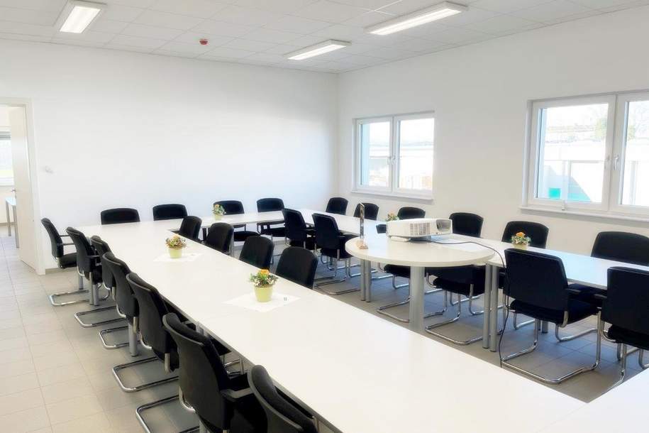 Helle Büroräumlichkeiten in Lambach, Gewerbeobjekt-miete, 1.665,14,€, 4650 Wels-Land