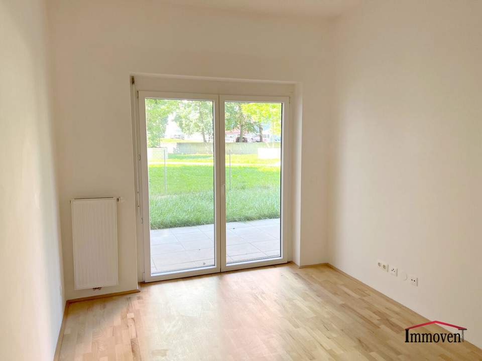 Helle 2-Zimmerwohnung mit Terrasse und Gartenanteil!