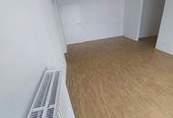 Helle 4-Zimmer-Wohnung mit Loggia!