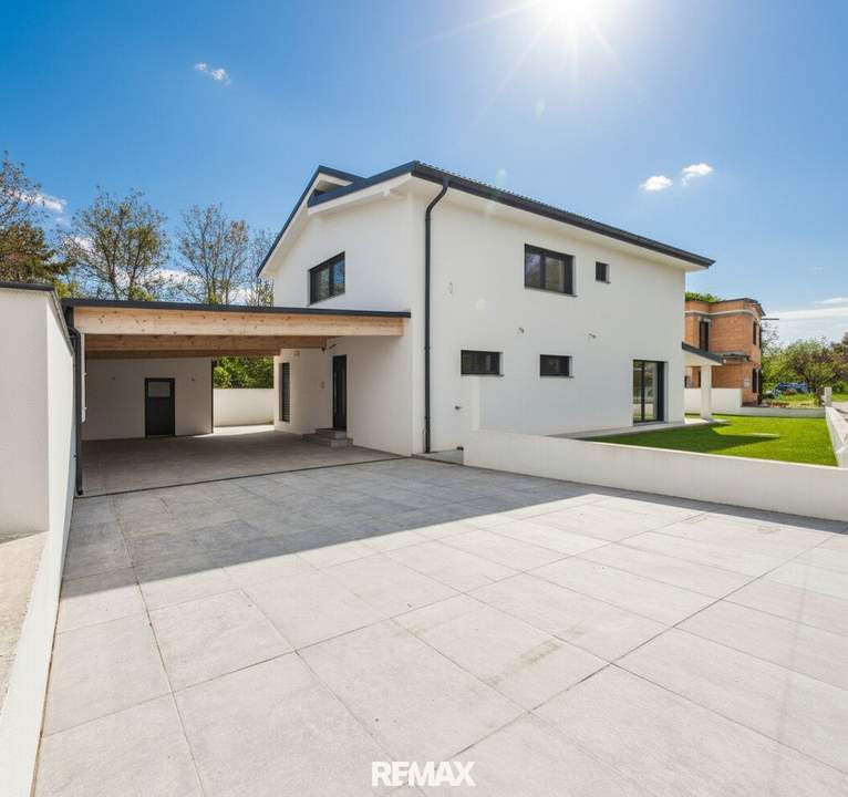 ERSTBEZUG IN BAD SAUERBRUNN | Modernes Einfamilienhaus mit Garten