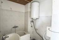 Sanierungsbedürftige 2-Zimmer-Wohnung - Nähe Schmelz