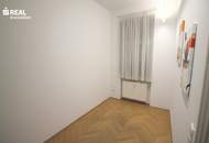 Bürofläche im Altbau, Hofruhelage ebenerdig ca. 102 m²