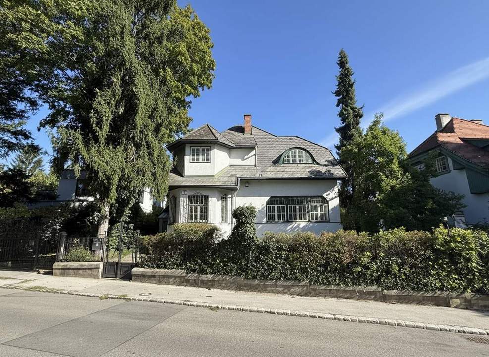 Historische Jahrhundertwende-Villa in Mauer - Charme, Gartenparadies und Potenzial in Top Lage