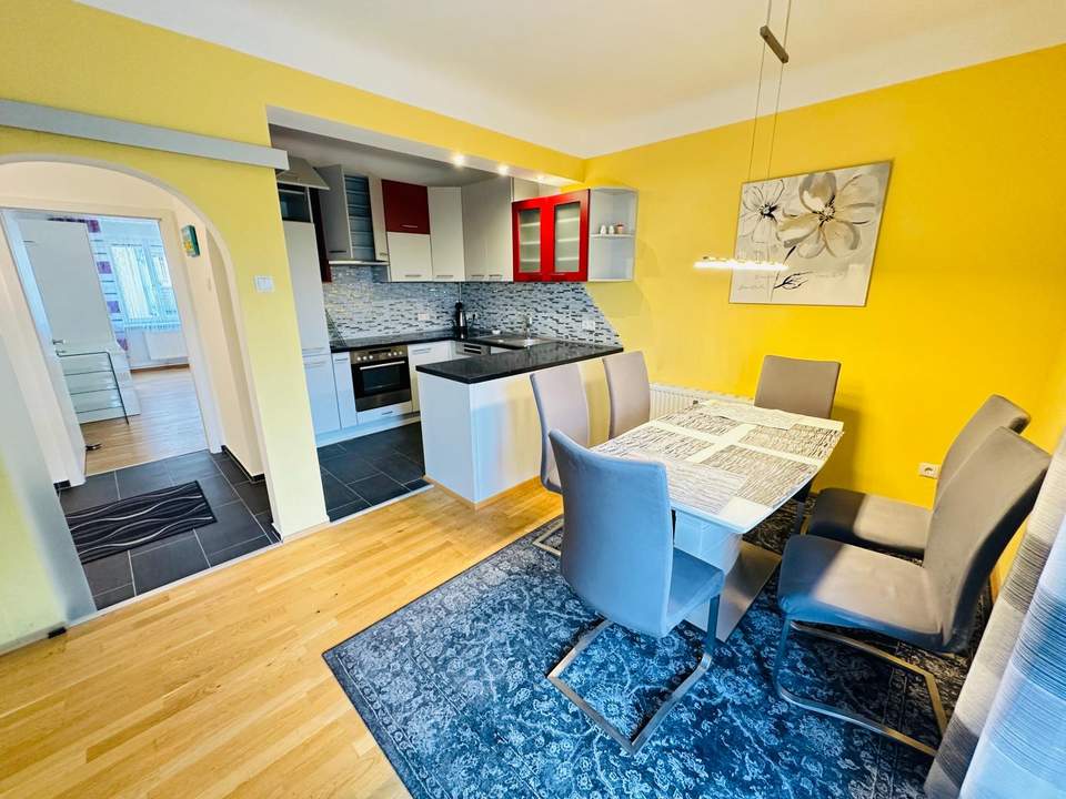 Schöne 3-Zimmer-Wohnung mit Balkon in zentraler Lage