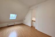 1170! Helle 2-Zimmer-DG-Maisonette mit Galerie Nähe Elterleinplatz!