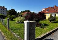 Sonniges Wohnhaus mit Garten und Nebengebäude in zentraler Stadtlage