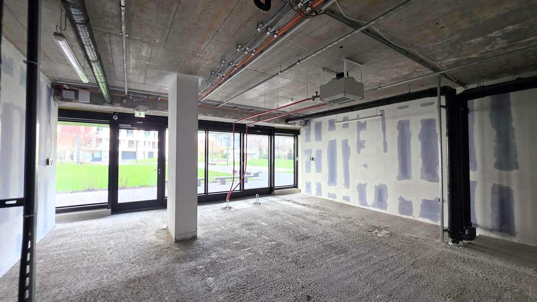 Büro- und Geschäftsfläche ++ Nähe U1 ++ ERSTBEZUG!!
