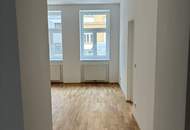 Erstbezug nach Sanierung – Charmante 2-Zimmer-Altbauwohnung