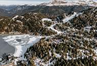 "The crown of the Alps" - 14.000m² trophy land at 1.850m with Lake &amp; Mountain panorama!