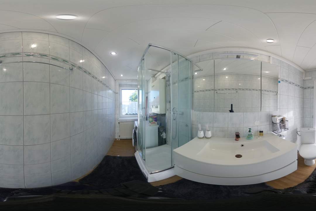 Einfamilien-/Ferienhaus verbindet historischen Charme mit modernem Wohnkomfort mit Burgblick - auch Hauptwohnsitz möglich!