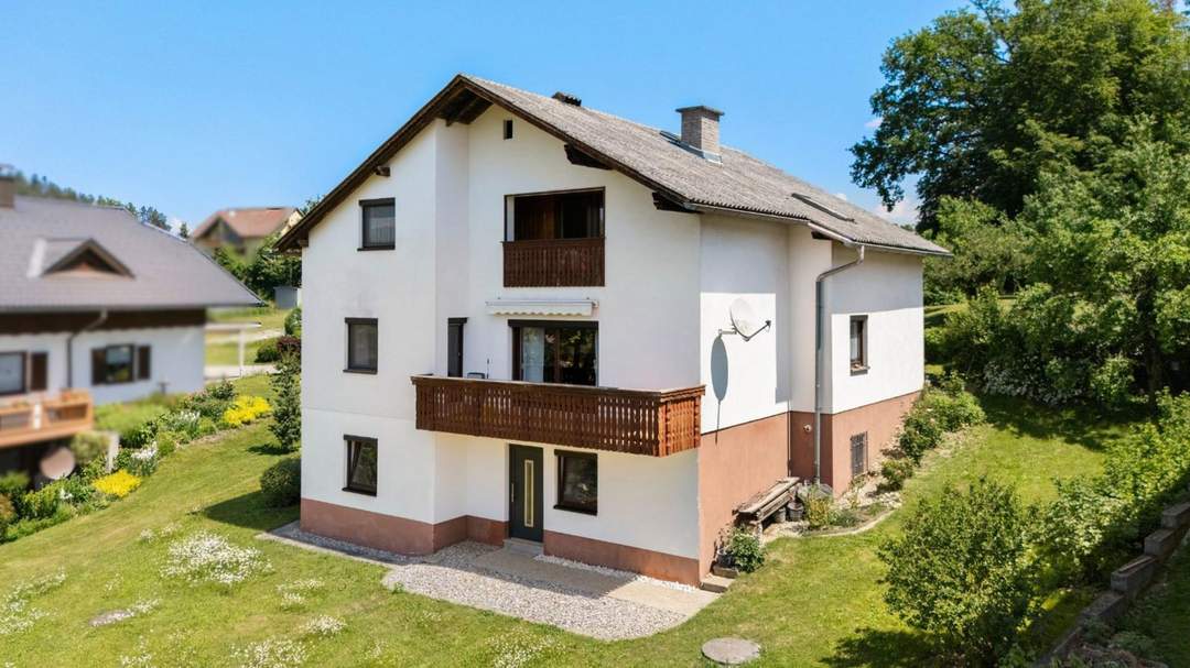 Ihr künftiges Zuhause mit Potenzial in ruhiger Lage: zwei Wohneinheiten, sonniger Garten und herrlicher Weitblick in Maria Saal