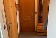 3 Zimmerwohnung & Balkon & Parkplatz