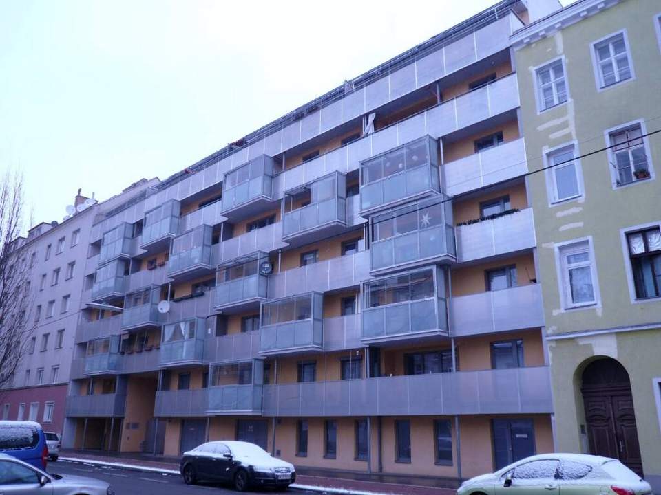 Garagenplatz Leystraße
