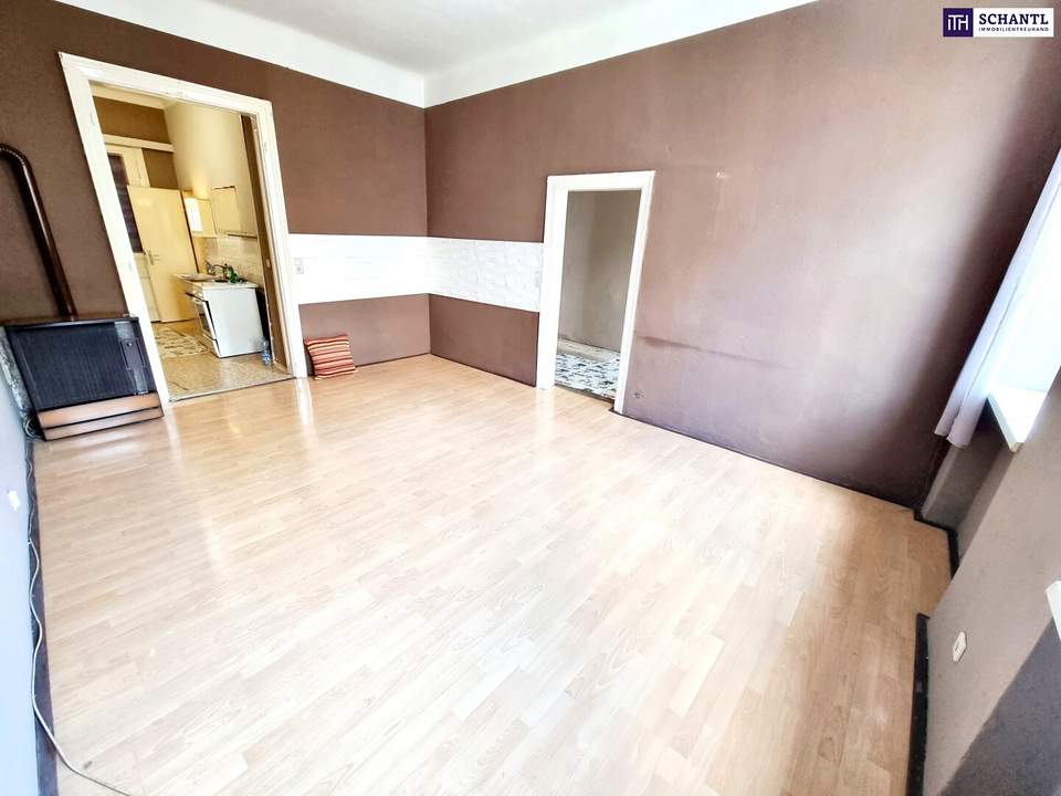Ein kleiner Altbau mit großem Zukunftsplan! Sanierungsbedürftige Altbauwohnung mit toller Raumaufteilung + Traumhaft schönes Haus + Perfekte Infrastruktur und Anbindung! Jetzt zugreifen!