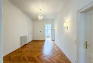 PRACHTVOLL! Altbau mit Blick über den Stadtpark / Ring