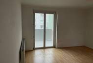Wohnen mit viel Grün - 3 Zimmer Wohnung mit BALKON, Bad mit Wanne - Zentrumsnah & bestens angebunden!