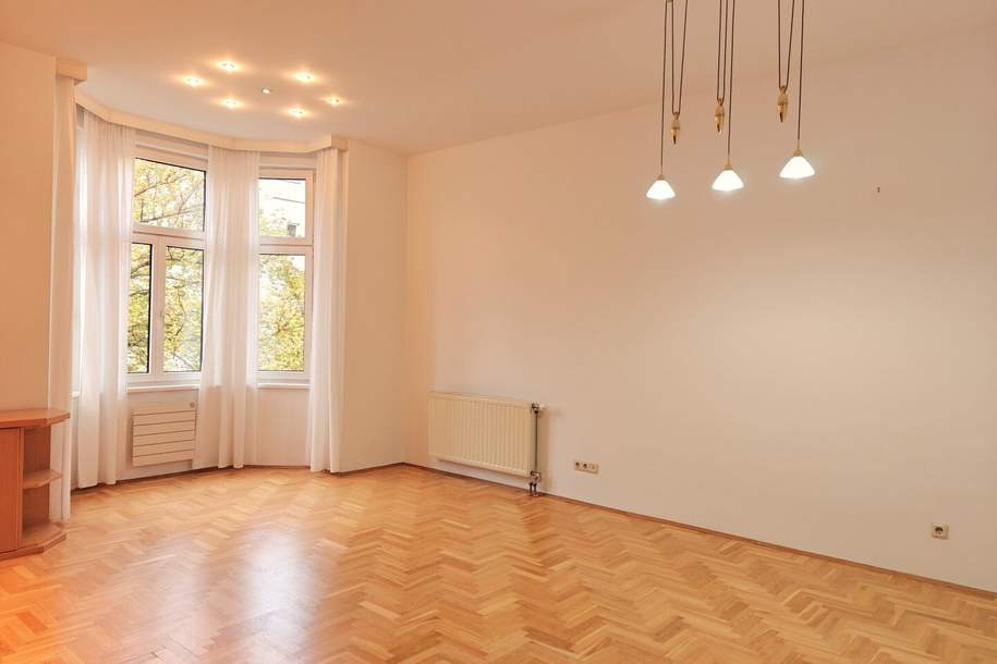 Nähe Hugo-Wolf-Park: Charmante Altbauwohnung mit Erker + Gegliederte Fassade + zentraler Grundriss + Familien- und WG-Geeignet, Wohnung-kauf, 438.000,€, 1190 Wien 19., Döbling