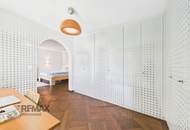 Große Villa thronend über Feldkirch mit Baulandreserve