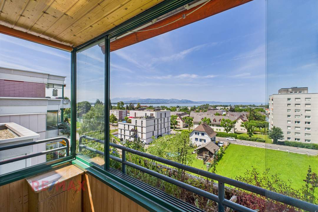 Investoren aufgepasst: 2-Zimmer Dachgeschosswohnung mit Seeblick in Lochau!