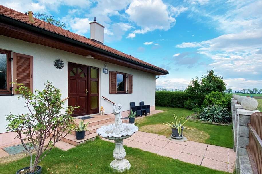 Nähe Gewerbepark Stadlau und Südosttangente *** Einfamilienhaus/Bungalow *** inkl. wunderschön gepflegtem Garten *** komplett unterkellert, Haus-miete, 2.489,00,€, 1220 Wien 22., Donaustadt