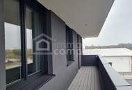 "Exklusives Büro, Erstbezug, top Technik-Ausstattung mit optionaler Lagerhalle"