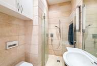 Fantastische Altbauwohnung in prachtvollem Jugendstilgebäude direkt am Naschmarkt