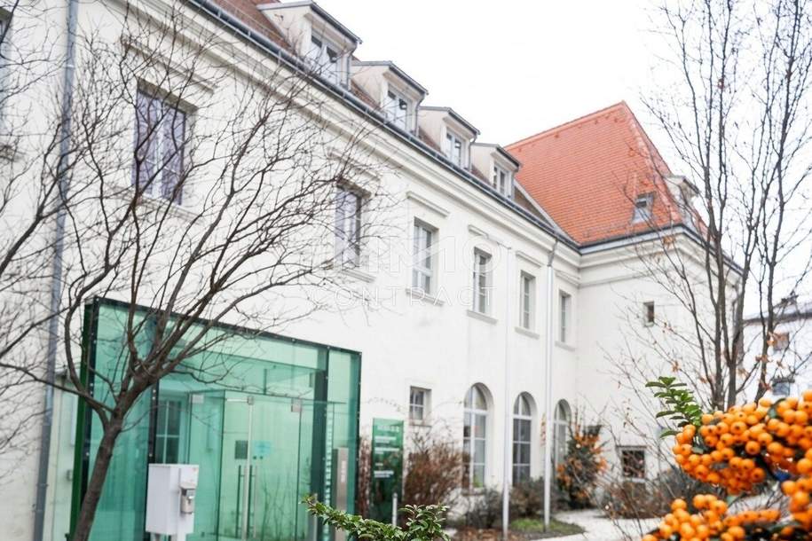 Außergewöhnliche Wohnung in revitalisiertem Schloss nahe Wien, Wohnung-kauf, 858.000,€, 2320 Bruck an der Leitha
