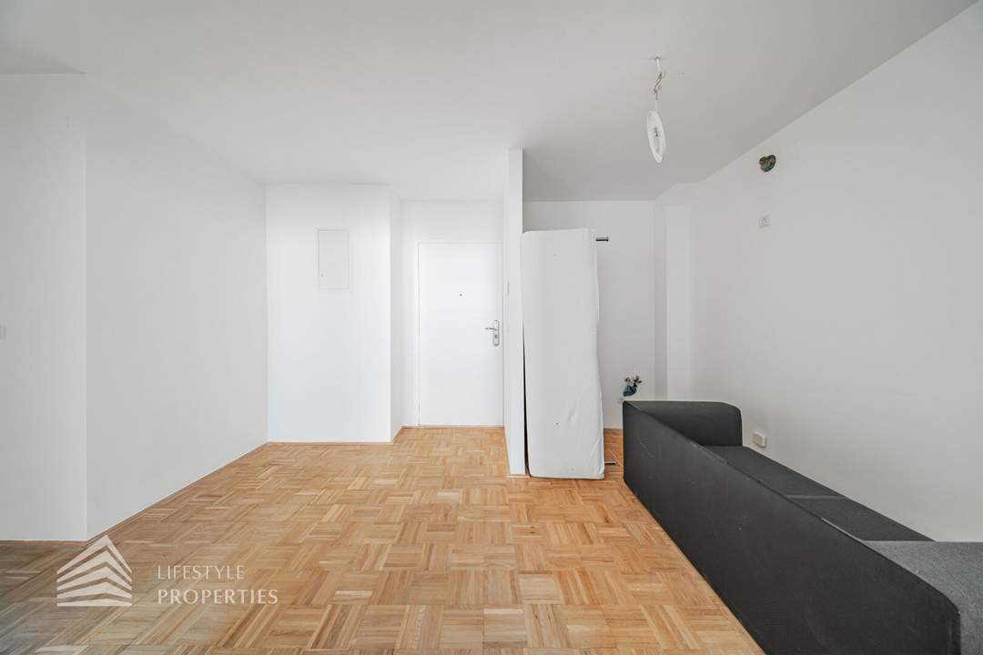 Traumhafte 2-Zimmerwohnung/Ordination Nähe Schloss Hetzendorf