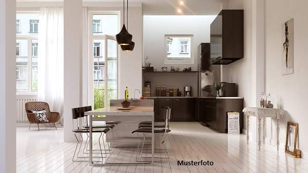 +++ 5-Zimmer Terrassenwohnung mit Bergpanorama in sonniger Südlage +++