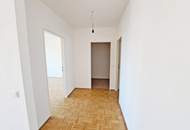 Zentrale 2-Zimmer-Wohnung mit Balkon und Einbauküche in Neumarkt