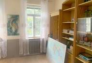 In Kaufabwicklung! Gediegene Stadtvilla in gutem Originalzustand mit schönem Garten