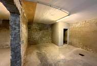 Vielseitig nutzbares Halbkellerlokal in zentraler Lage des 2. Bezirks // Versatile Semi-Basement Commercial Unit in a Central 2nd district location //