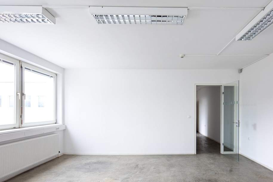 Moderne Bürofläche mit viel Platz und Komfort in Top-Lage in Dietach, Gewerbeobjekt-miete, 3.160,00,€, 4407 Steyr-Land