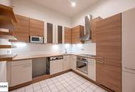 traumhafte 3,5 Zimmer Altbauwohnung in der Walfischgasse