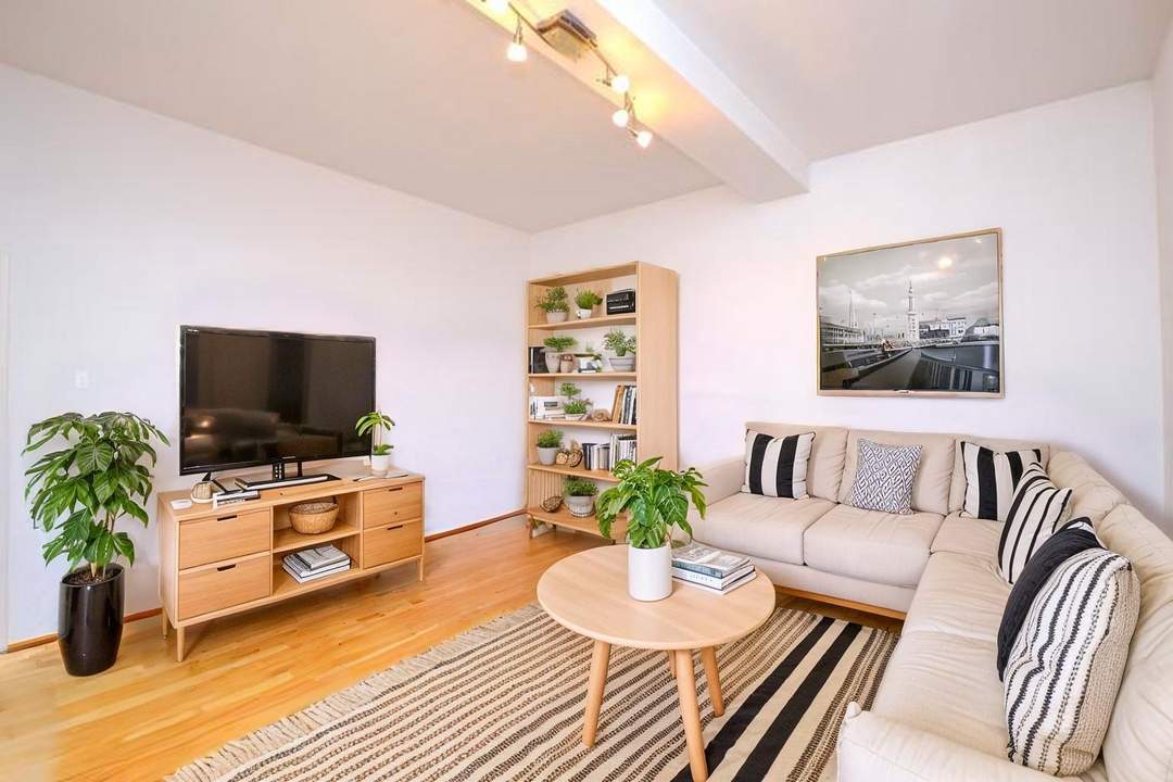 Charmante 2-Zimmer-Altbauwohnung in Ruhelage