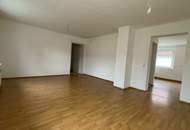 Außergewöhnliches 3-Zimmer-Familiendomizil im Grünen mit Erholungsfaktor und perfekter Infrastruktur! Helle Räume, modernes Bad und praktischer Hauswirtschaftsraum inklusive!