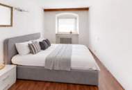 Haus mit zwei Wohnungen und Geschäftslokal am Fernpass in Nassereith!