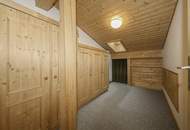 Dachgeschosswohnung mit schönem Bergblick