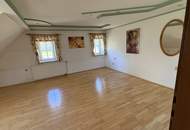 Modernisiertes Haus mit Nebengebäude im Dreikanthof-Stil! Sonniger und ebener Eigengrund